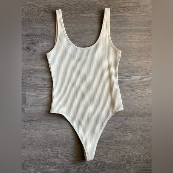 Tops - Aritzia | Wilfred free | ribbed bodysuit | size small | like new condition